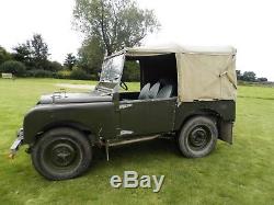 1950 Land Rover Series 1 80 lights behind grill