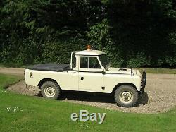 1974 Series 3 Land Rover 109