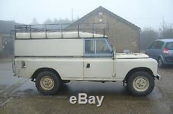 1982 Land Rover Series 3 109 4 Cyl in White Only 75,000 MilesGood Runner