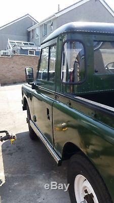 Classic land rover series 3