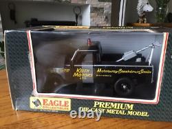 Eagle Collectibles 1/18 Landrover Serie III 109 Pick Up Breakdown Truck Boxed