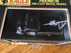 Eagle Collectibles 1/18 Landrover Serie III 109 Pick Up Breakdown Truck Boxed