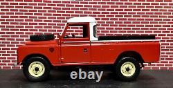 Eagle Collectibles Land Rover Serie III 109 Pick Up Red 118 Scale 1999 No Box