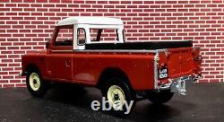 Eagle Collectibles Land Rover Serie III 109 Pick Up Red 118 Scale 1999 No Box