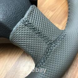 Genuine Land Rover Defender XS 50th grey leather steering wheel. 36 SPLINE. 3A