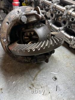 Good Used Series Land Rover. Discovery & Classic R/R 10 Spline Diff. 4.71 Ratio