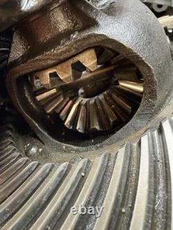 Good Used Series Land Rover. Discovery & Classic R/R 10 Spline Diff. 4.71 Ratio