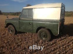 LAND ROVER SERIES 2. Genuine 1960 model. Not 2A! 100% genuine and straight. Motd