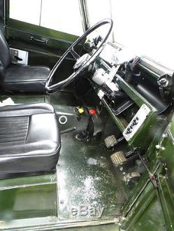 Land Rover 88 Series 2A