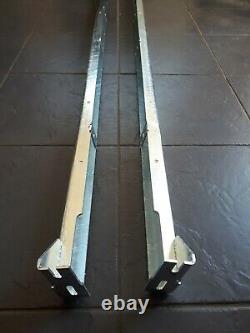 Land Rover Defender 110 CSW + series 109 B post C post sill rail