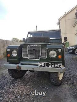 Land Rover Series 109