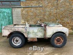 Land Rover Series 1 80 1950 Model, Lights Behind the Grille