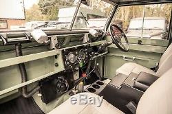 Land Rover Series 2a Station Wagon 1959