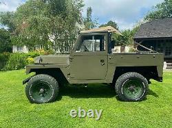 Land Rover Series 2a with lightweight body