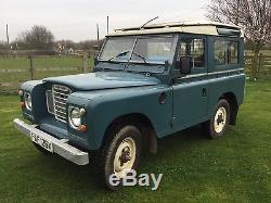 Land Rover Series 3. Overdrive. Safari Roof. Really nice straight, GOOD EXAMPLE