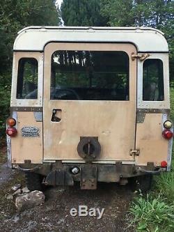 Land Rover Series 3 Station Wagon