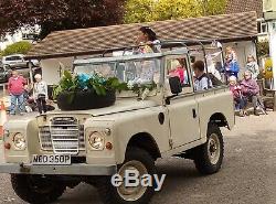 Land Rover Series 3 (wedding car)