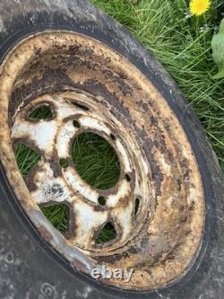 Land Rover Series 3 wheels and tyres