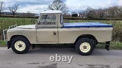 Land Rover Series III Santana