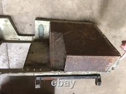 Land Rover series 3 seat box in very good condition