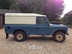 Land rover series3 109