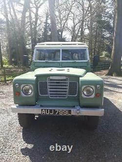 Land rover series 3 109 safari station wagon