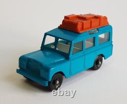 Matchbox Series 12, Safari Land Rover, In Mint E4 Box, Superb Mint Condition