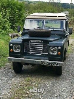 Series Land Rover with tropical roof. First Series 3 or last Series 2a 1970